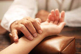 政策密集出台 中医药产业发展将迎来最好时光