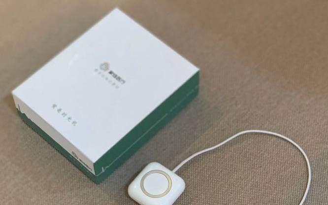 新冠疫情社区防控方案：远程同步体温与心电图监测，实现无接触式居家人群观察