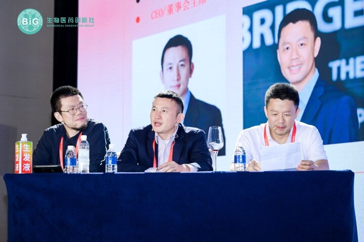 投资人和创始人互换角色，演了一出Biotech如何开源节流的剧本