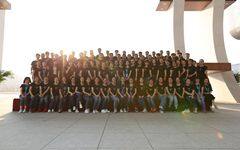 丁香人才：10年累计220万+简历，已服务6000+医疗机构，是丁香园最稳健的收入来源