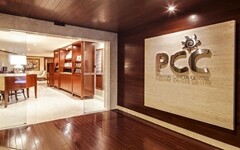 百汇医疗：这30年如何从小房地产商到亚洲第一医疗集团？