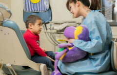 跳出成人思维，美国儿牙诊所是通过这9种新方式简化看牙流程的